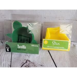 Silicone Cupcake Baking Reusable Non-Stick Liners Holders 12 6 Turtles 6 Stars